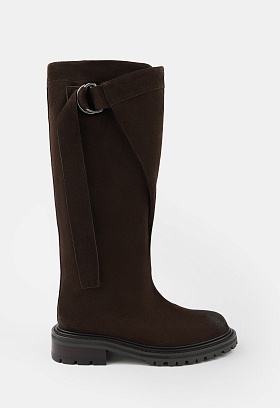 Коричневый