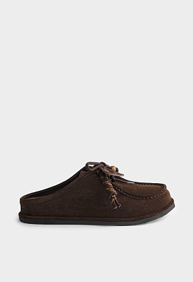 Коричневый