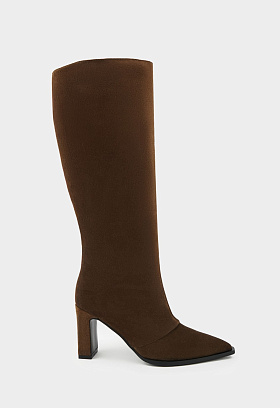 Коричневый